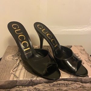 95mm scarlet mule heel black size 37 used